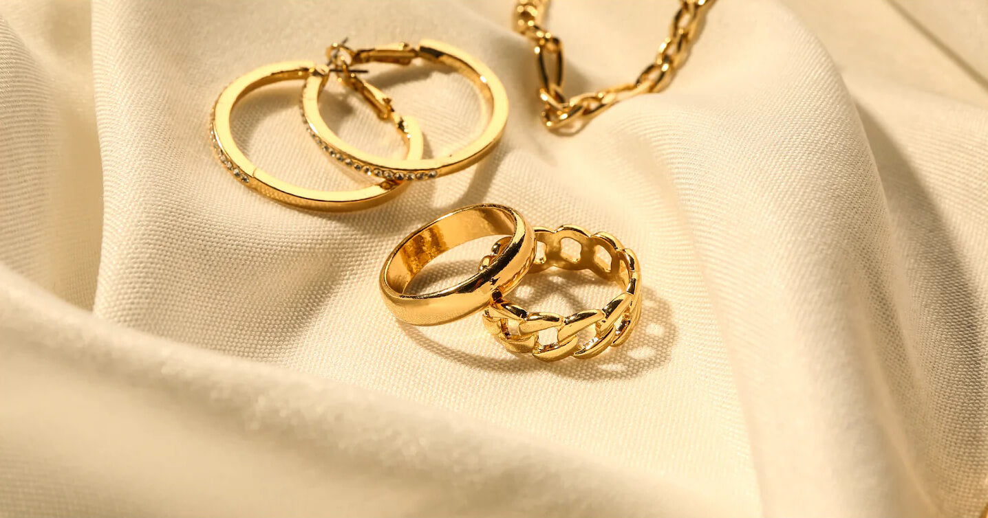 7 Trending Fashion Jewellery Items: Elegance Meets Contemporary Style