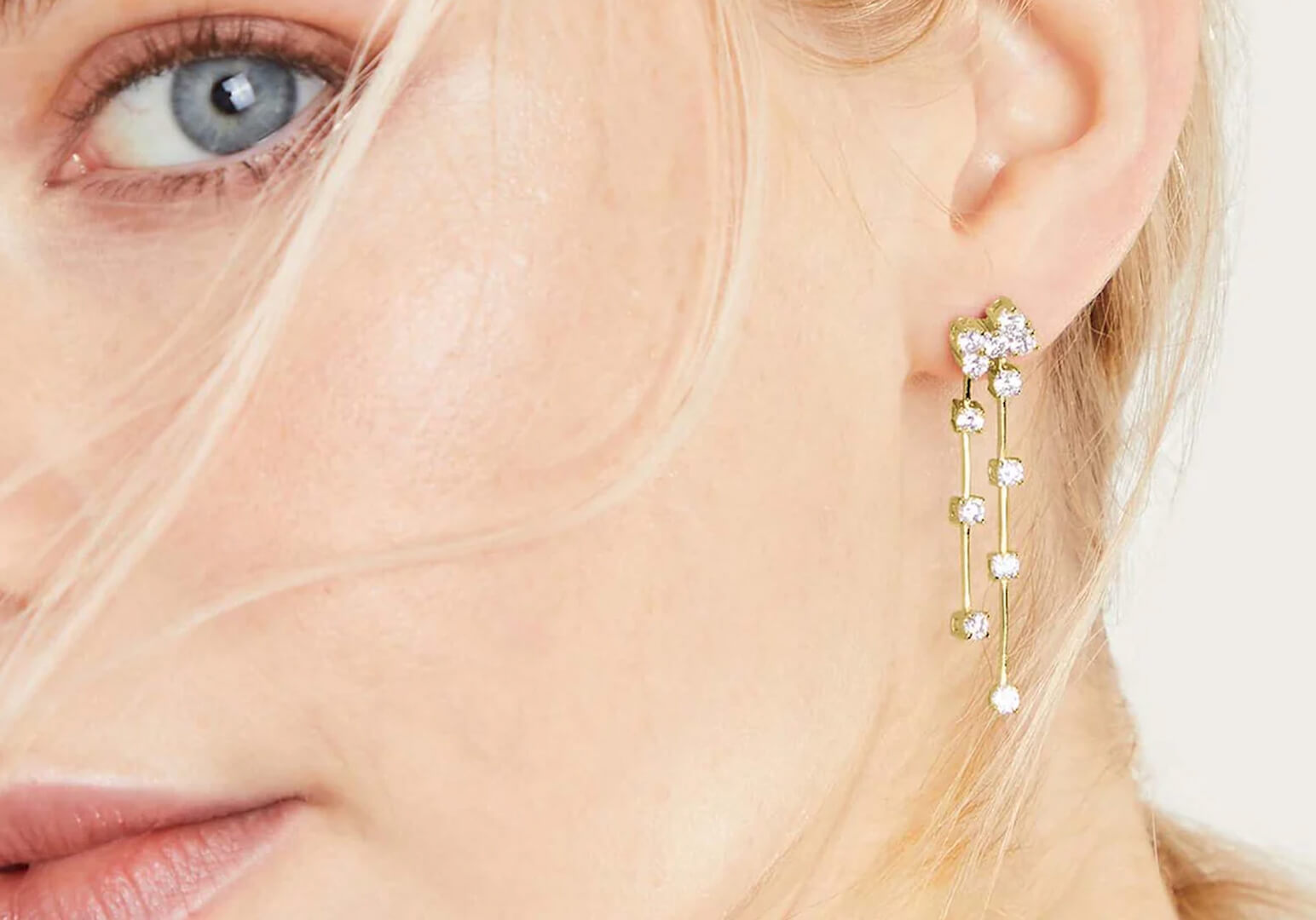 Latest Fashion Jewellery Trends: Timeless Pieces Worth Adding to Your Collection