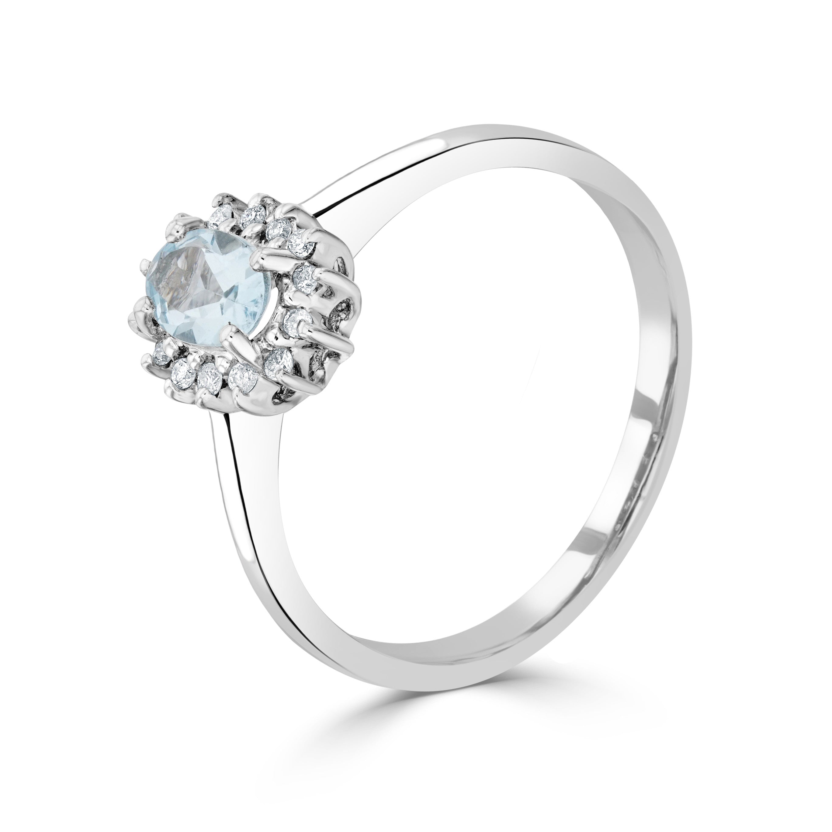 9CT WG 6X4 OVAL AQUA & DIAMOND CLAW SET CLUSTER RING