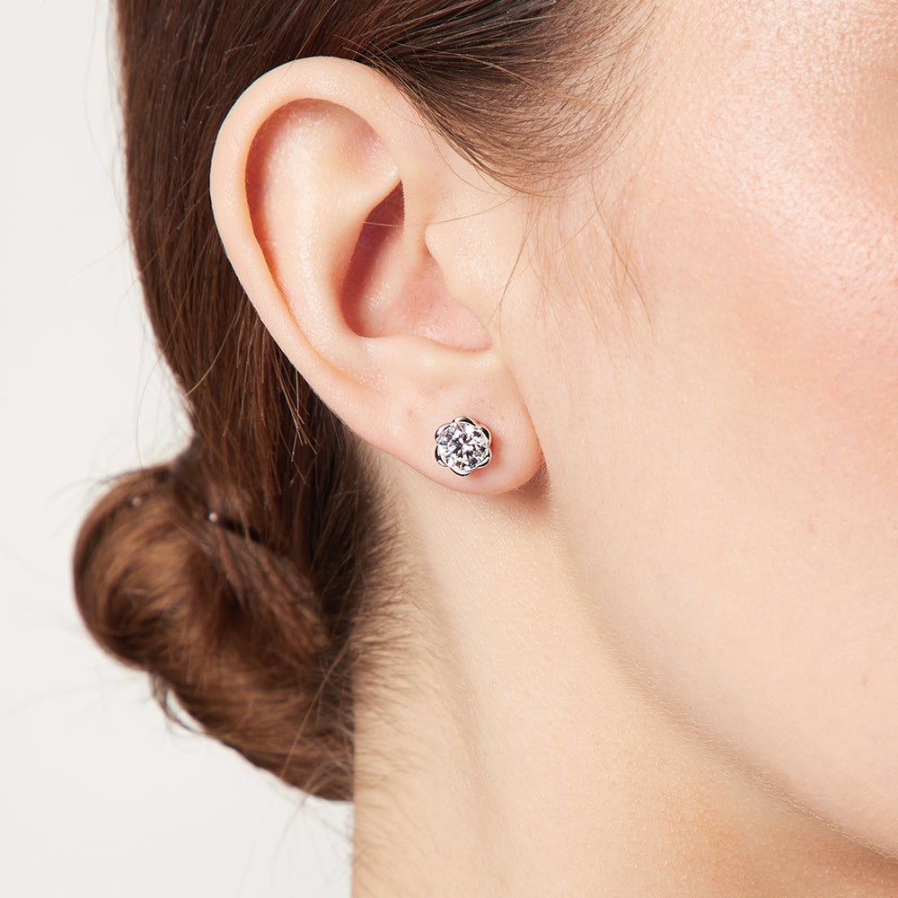 Sterling Silver Solitaire Flower Stud Earrings