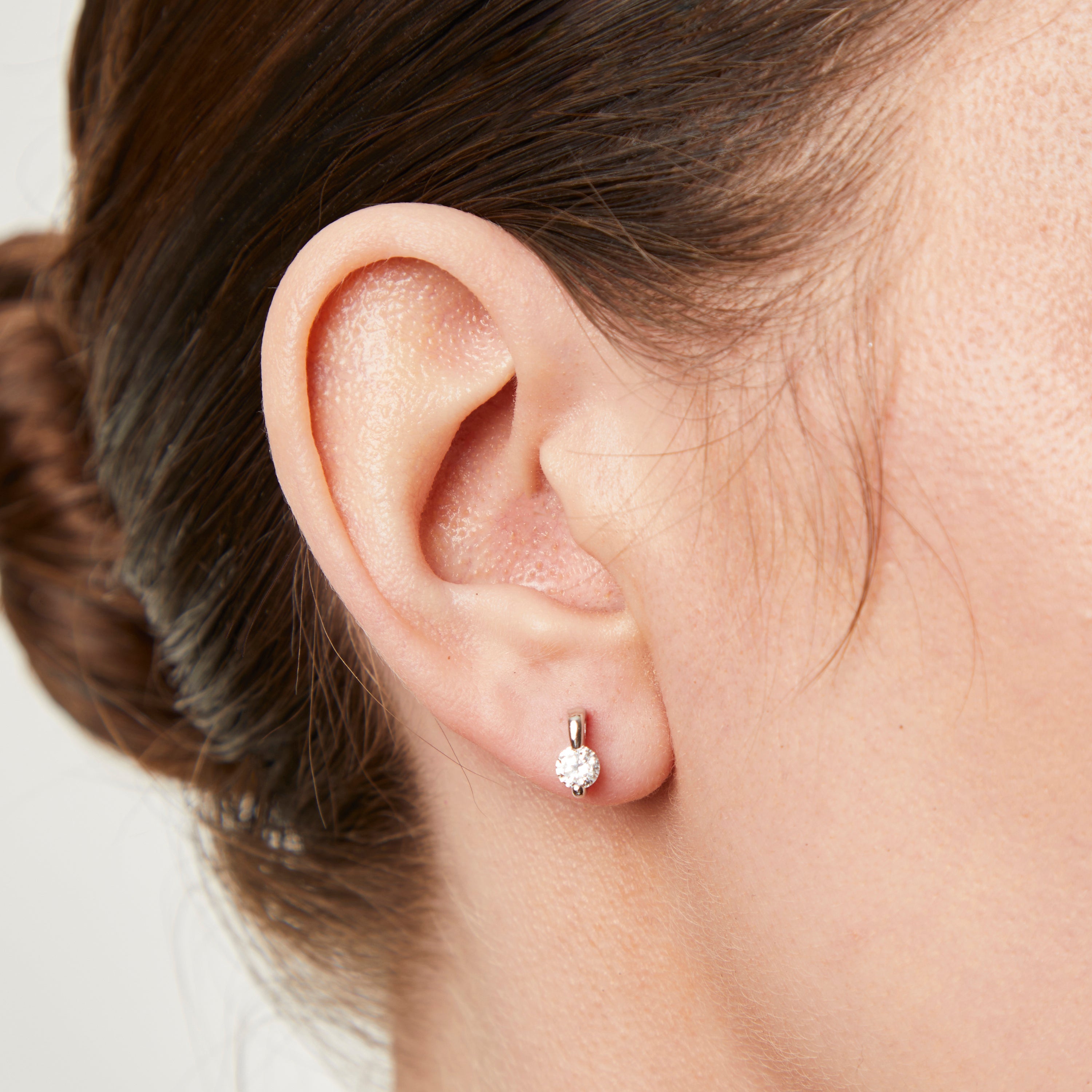 Sterling Silver 2 Claw Stud Earring