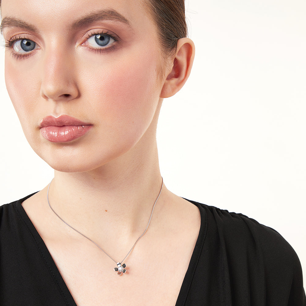 Sterling Silver Cubic Zirconia Centre Flower Pendant