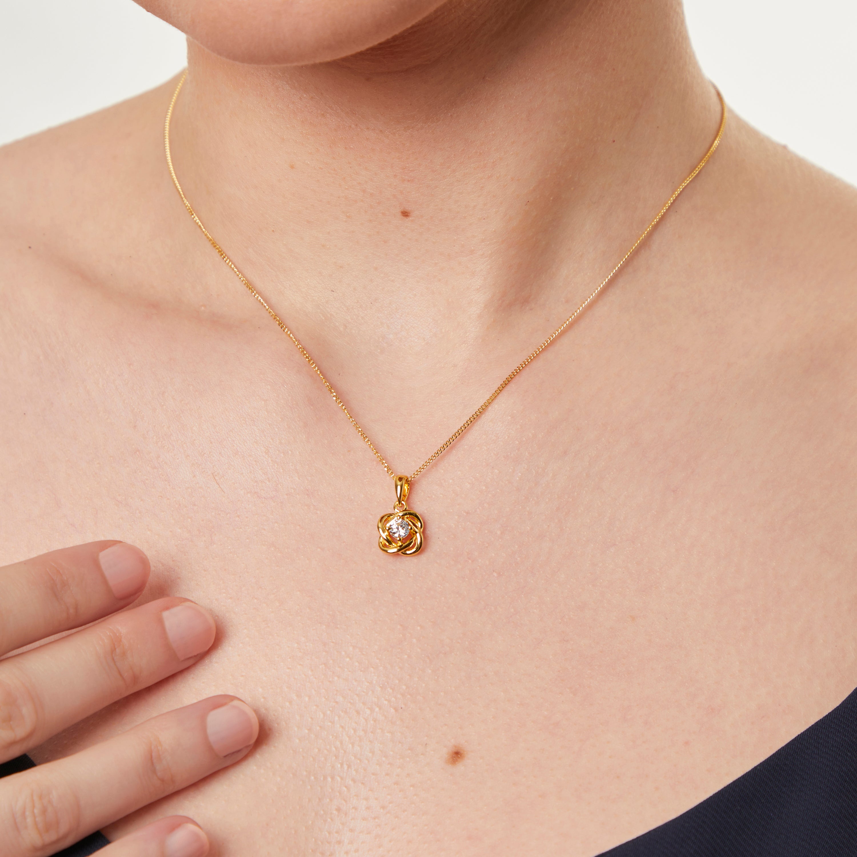 Yellow Gold Knot Pendant