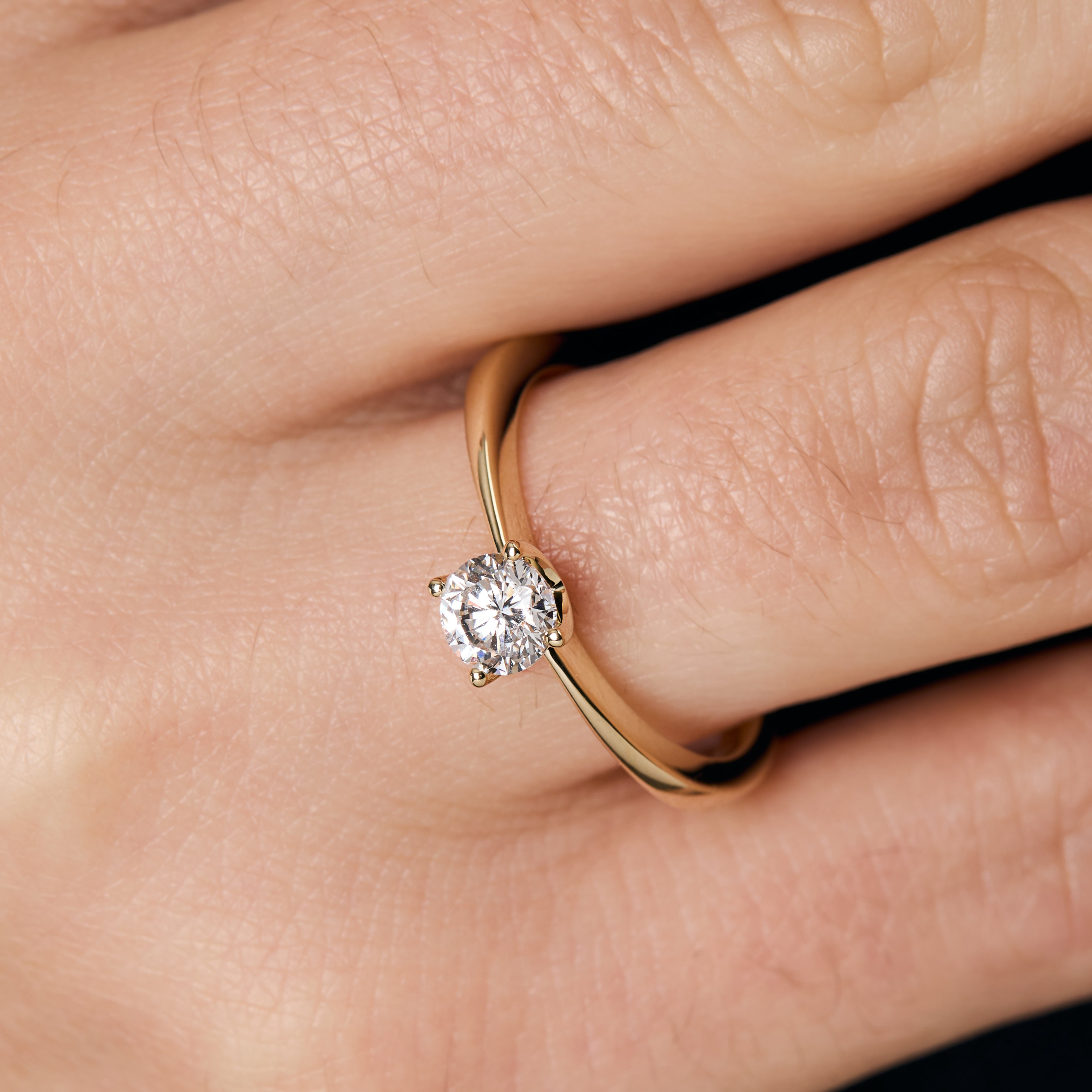 9ct Gold Solitaire Lab Half Carat Diamond Ring | Round Brilliant E VS1