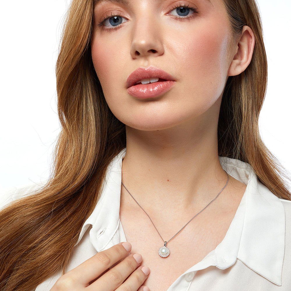 Silver Pearl Halo Necklace