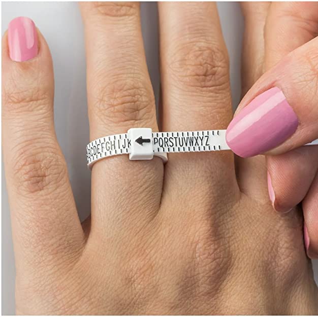 White Gold Ring Set With Zig Zag Diamonds