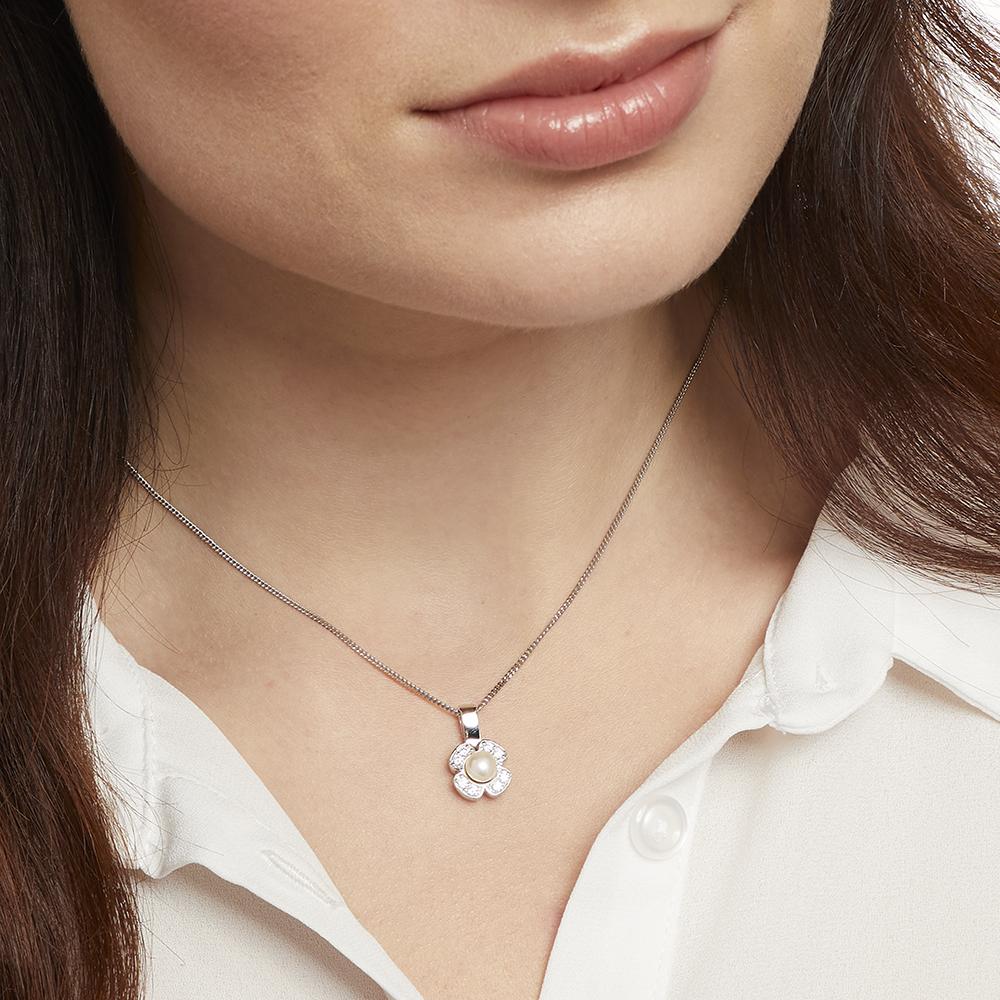 Sterling Silver Pearl Flower Pendant