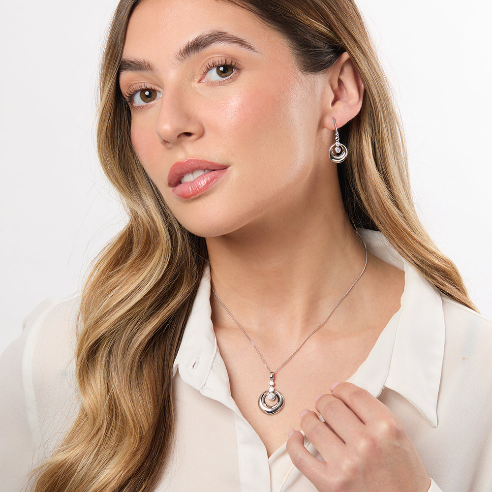 Sterling Silver Cubic Zirconia Graduated Circle Pendant