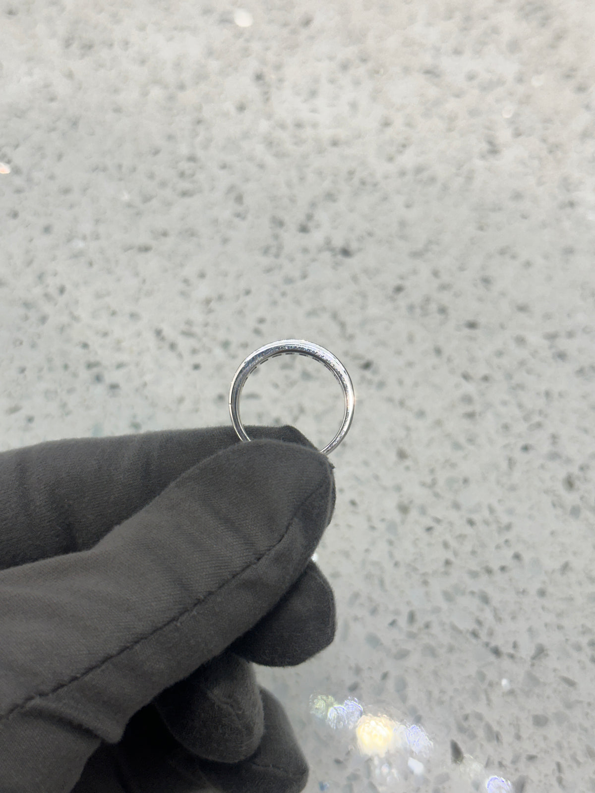 18CT WHITE GOLD SAPPHIRE & DIAMOND HALF ETERNITY RING CHANNEL SET