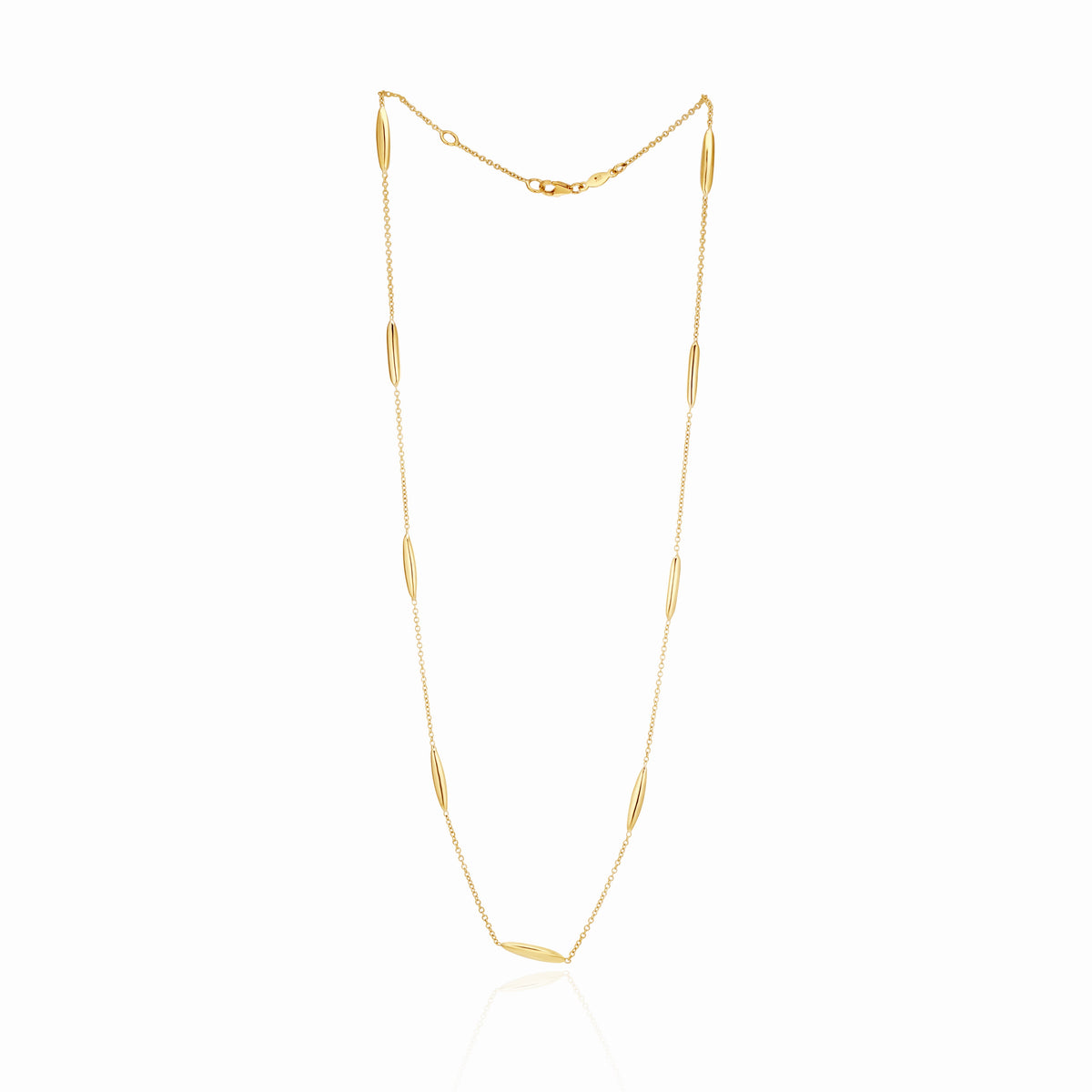9CT YG CHAIN AND 3D MARQUISE MOTIF NECKLACE. 18 INCH