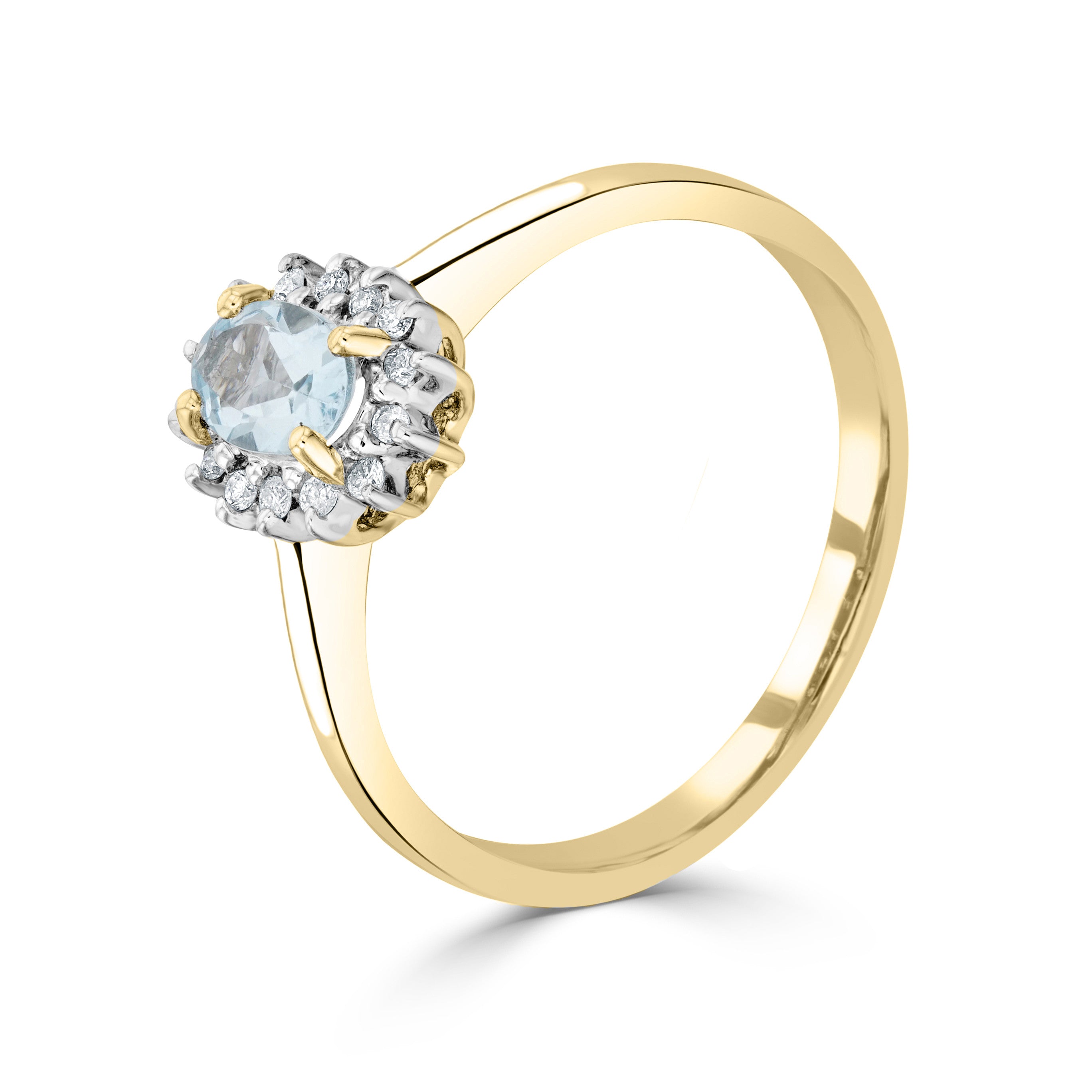 9CT YG 6X4 OVAL AQUAMARINE & DIAMOND CLAW SET CLUSTER RING. RHODIUM TO DIAMONDS