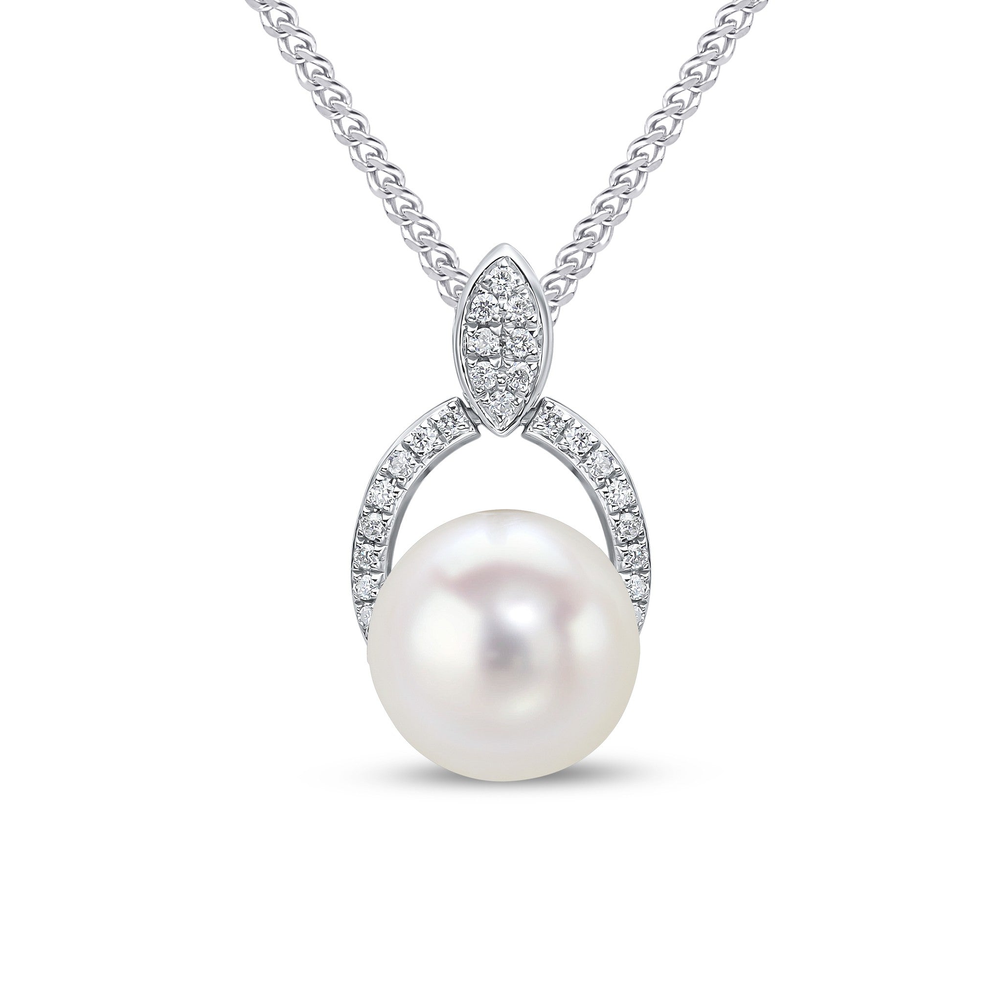 18CT WG CFW PEARL WITH GRAIN SET DIAMOND 'HORSESHOE' TOP PENDANT