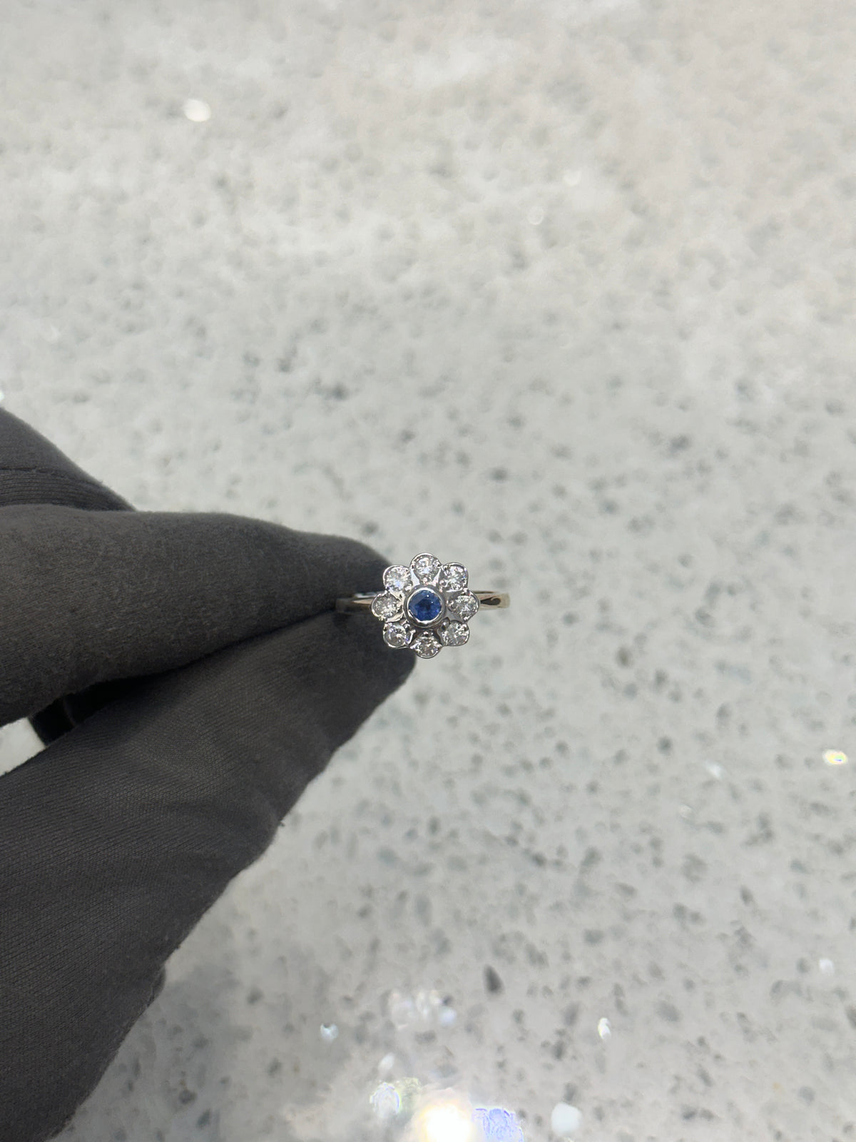 9ct Yellow Gold Platinum head Blue Sapphire & Diamond Cluster Ring