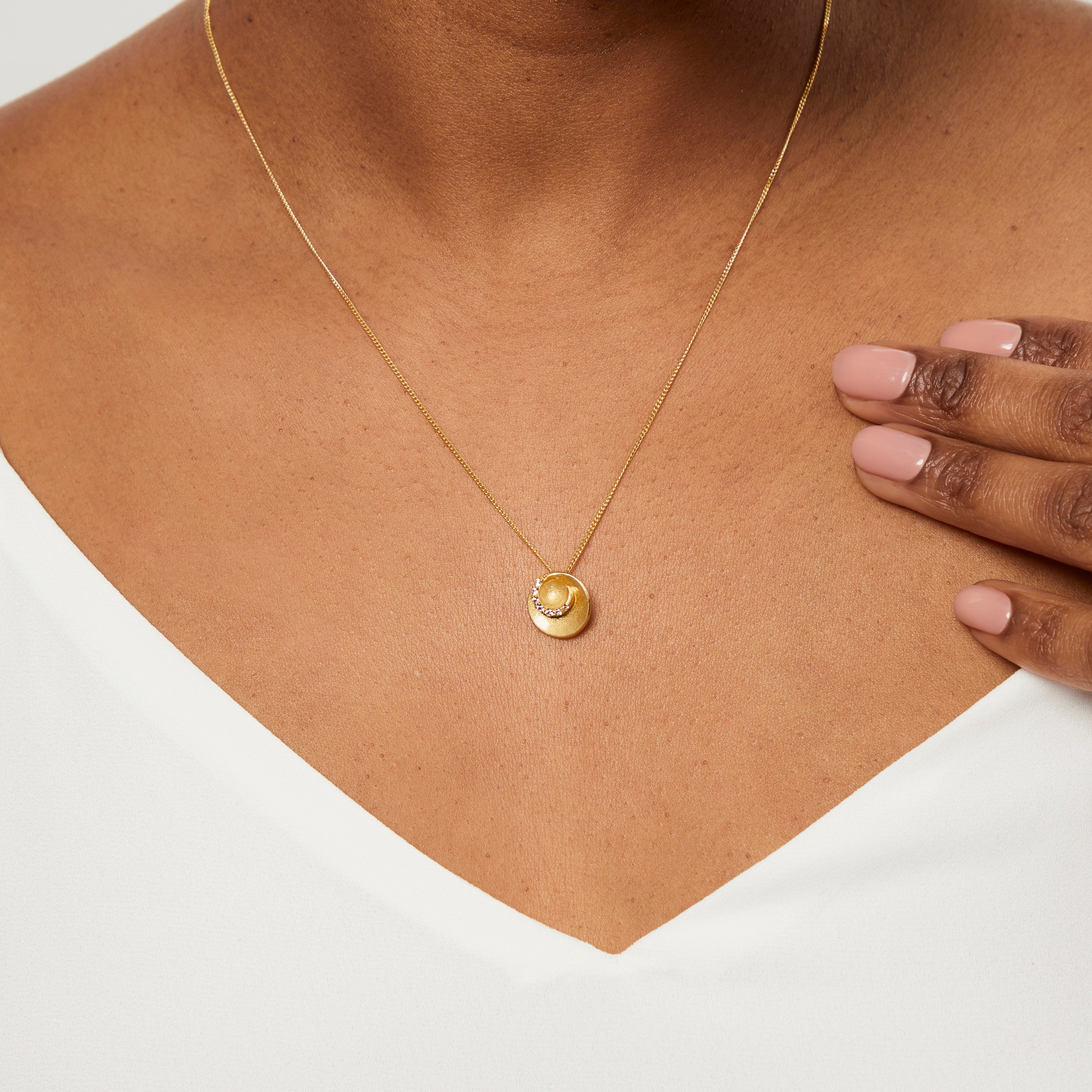 Yellow Gold Satin Swirl Pendant