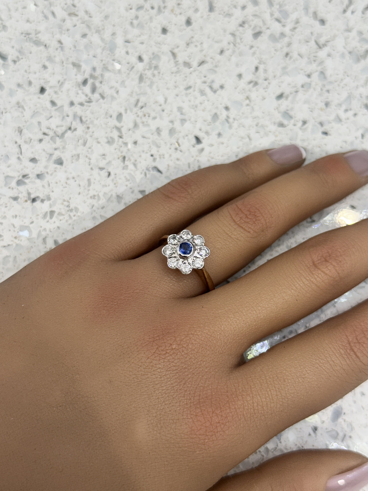 9ct Yellow Gold Platinum head Blue Sapphire & Diamond Cluster Ring