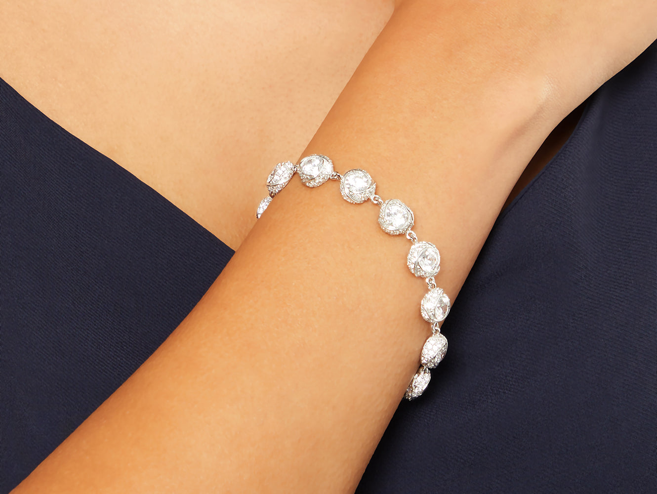 Sterling Silver Cubic Zirconia Twisted Rubover Bracelet
