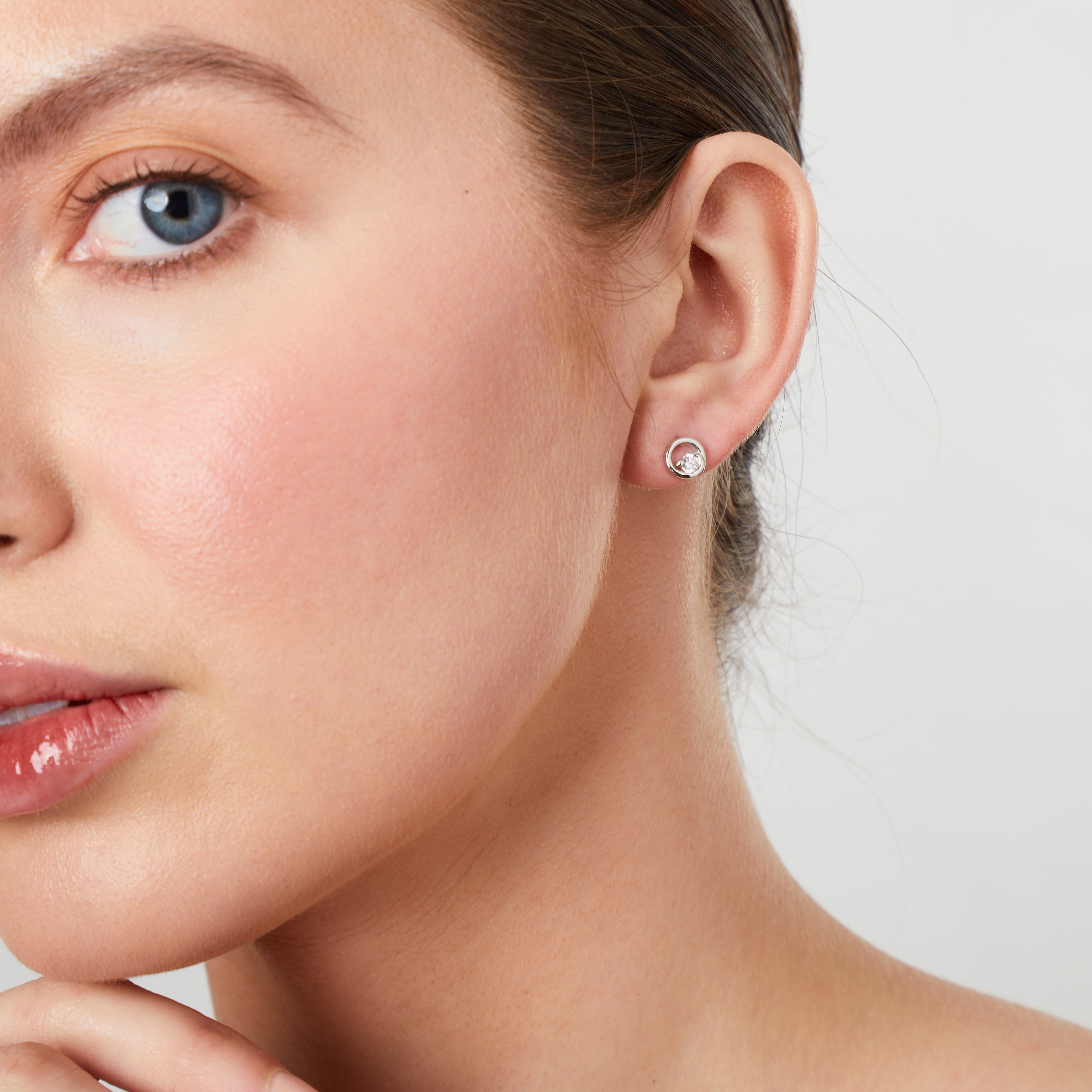 Sterling Silver Open Swirl Circle Studs