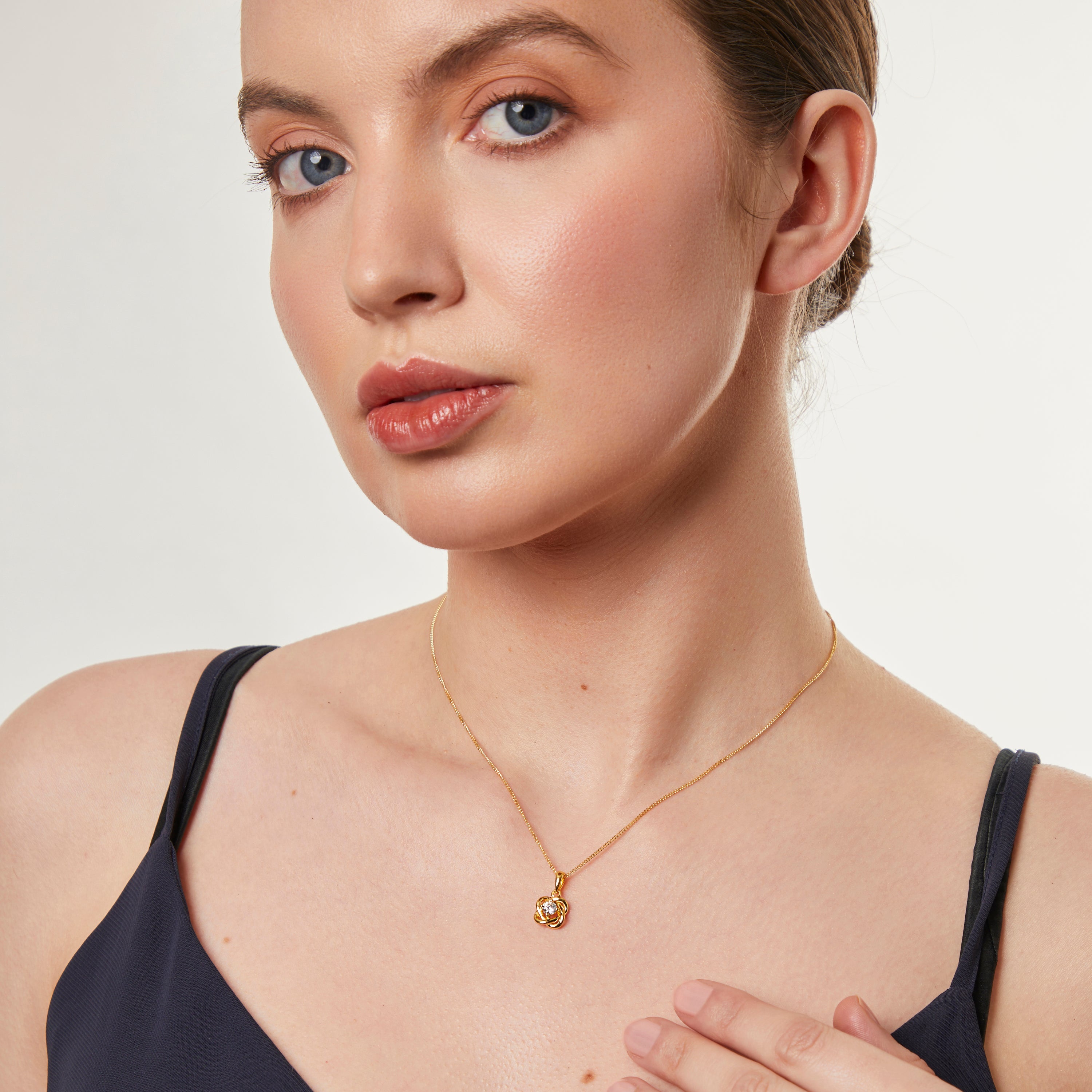 Yellow Gold Knot Pendant