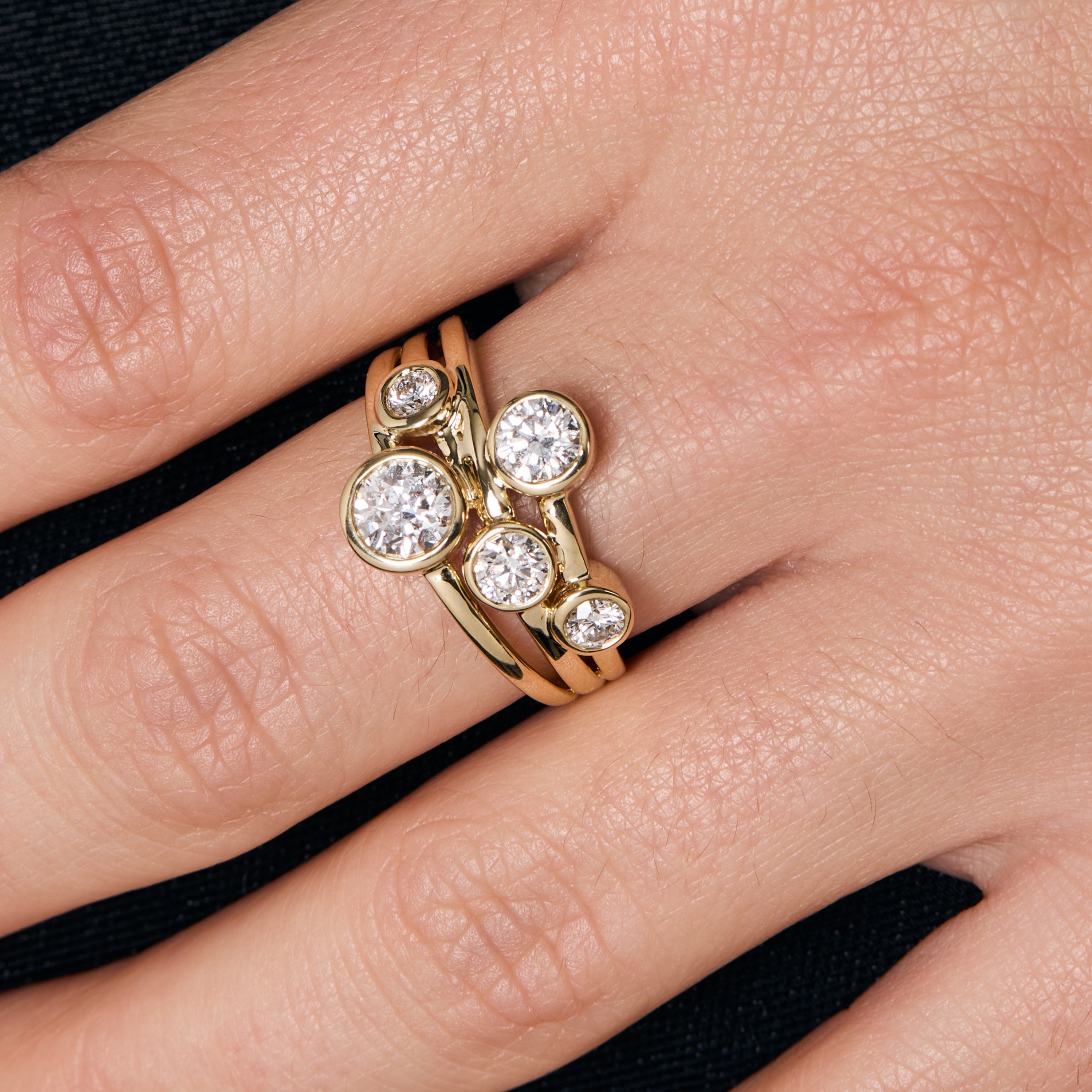 9ct Gold 1.3 Carat Lab Diamond Bubble Ring | Round Brilliant E VS1