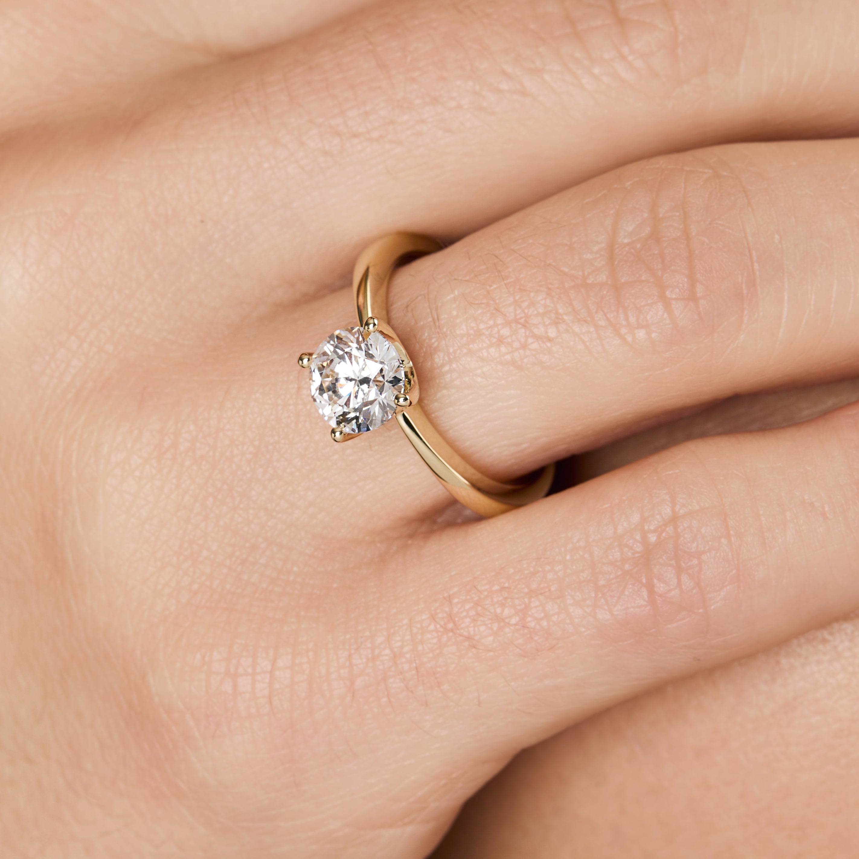 9ct Gold Solitaire 1.5 Carat Lab Diamond Ring |  Round Brilliant E VS1