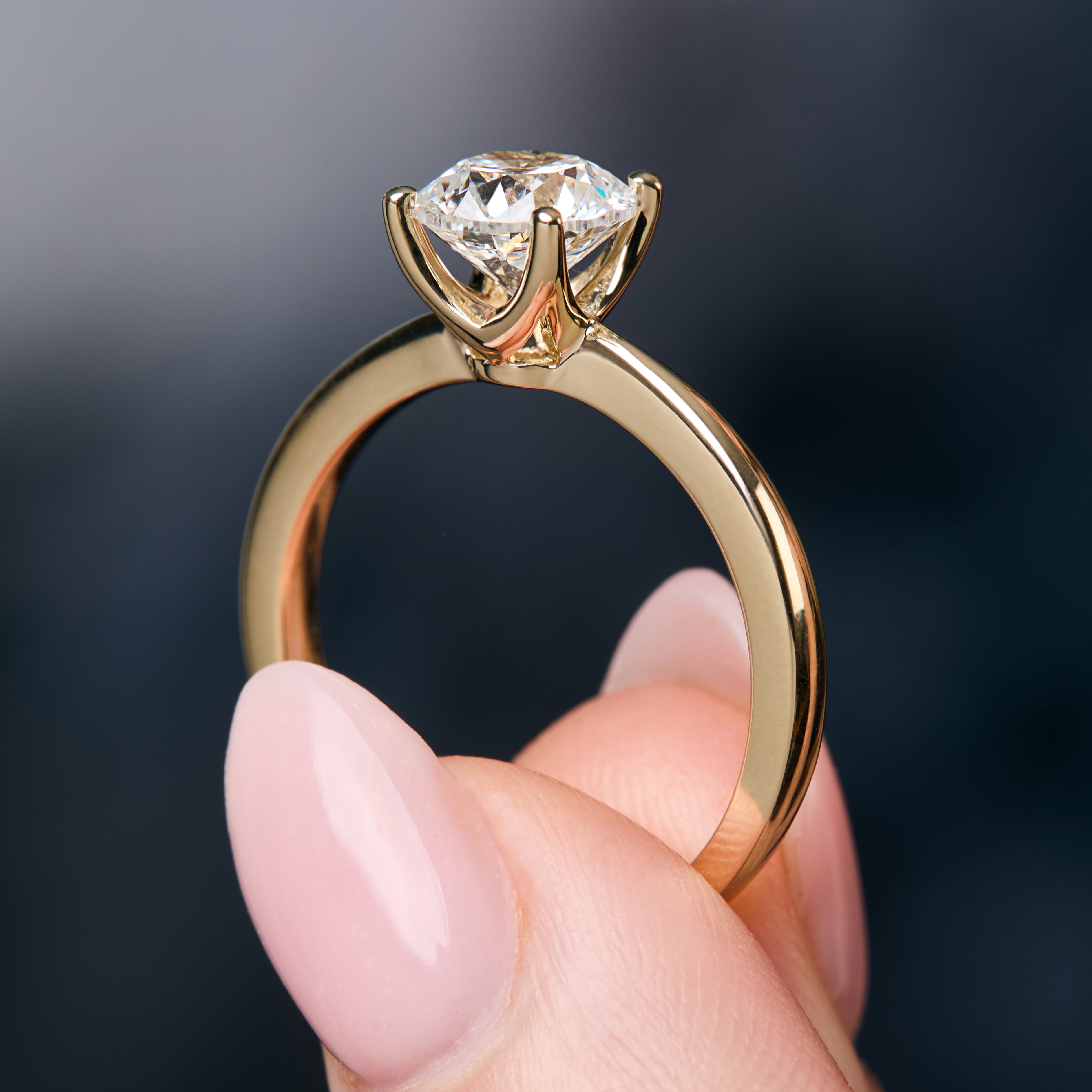 9ct Gold Solitaire 1.5 Carat Lab Diamond Ring |  Round Brilliant E VS1