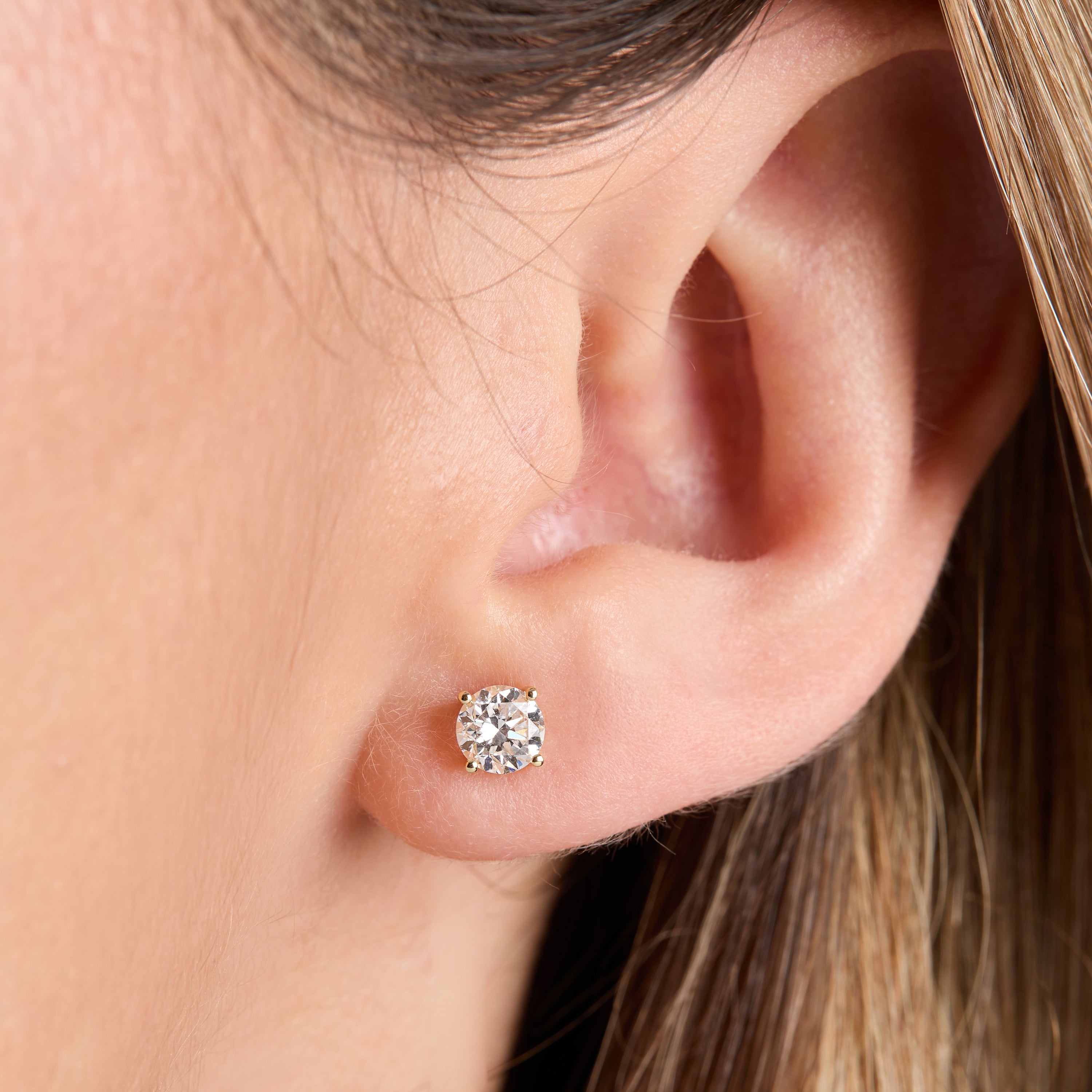 Solitaire Stud 1 Carat Lab Grown Diamond Earrings Set in 9ct Yellow Gold