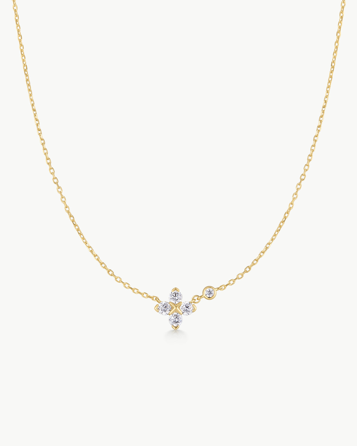 Gold Sparkling Lucky Clover Necklace