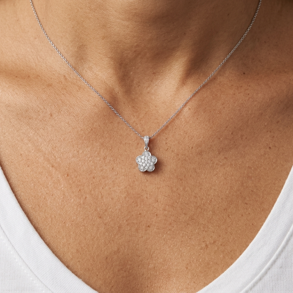 Sterling Silver Clover Flower Pendant